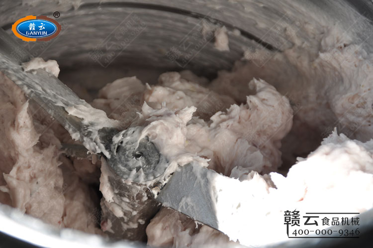 ���������{�C���~�{