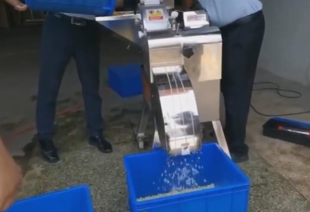 �����ж��C